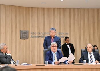 Comissões da ALRN enviam autos de reunião sobre reajuste do ICMS para Mesa Diretora