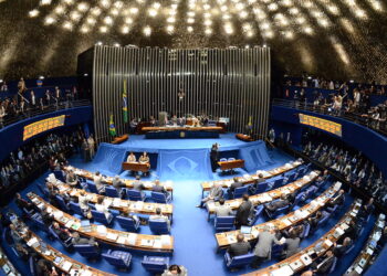 Congresso inicia ano legislativo com 27 MPs pendentes de votação