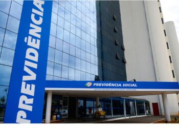 Benefícios do INSS acima do mínimo terão reajuste de 5,93%