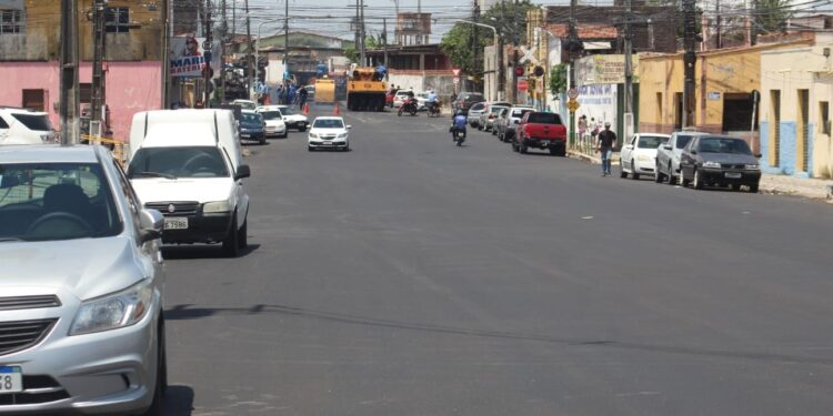 Obras de recapeamento, pavimentação e recuperação asfáltica avançam em Natal
