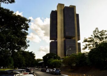 Estimativa do mercado para inflação oficial passa de 5,31% para 5,36%