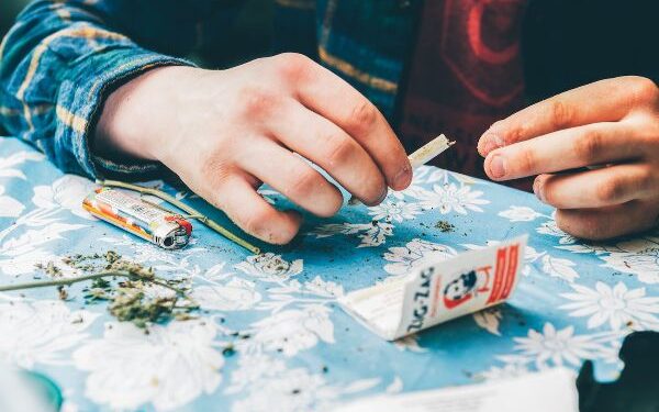 Acusados de traficar drogas no bairro Planalto seguirão presos, decide Câmara Criminal do TJ/RN