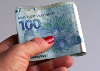 Salário mínimo 2023: ministérios terão 45 dias para apresentar propostas