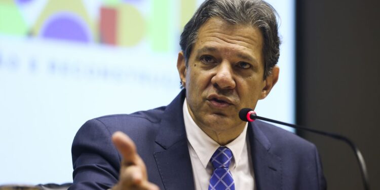 Haddad lança pacote econômico para buscar melhoria das contas públicas