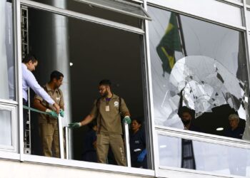 R$ 6,5 milhões de acusados de financiar ataques em Brasília são bloqueados pela Justiça