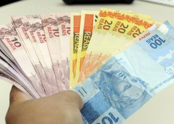 Um novo valor do salário mínimo pode ser anunciado para 2023