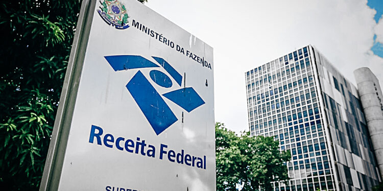 Receita abre hoje consulta a lote residual de restituição do IR
