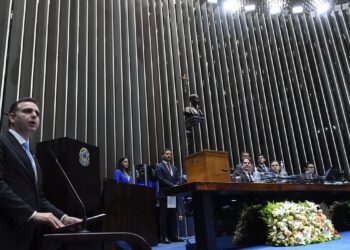 Rodrigo Pacheco é reeleito presidente do Senado