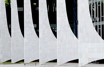 STF irá decidir se fuga de blitz, para encobrir outro delito, configura crime