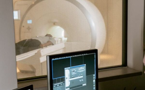 Plano de Saúde terá que custear exame para paciente com problema de visão