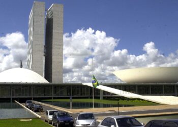 Comando de comissões e reforma tributária movimentam Congresso