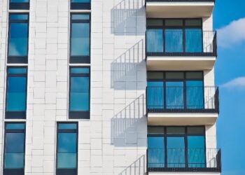 Mantida condenação de construtora por atraso de 4 anos na entrega de imóvel