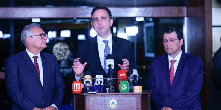 Pacheco determina instalação de comissões mistas paras as MPs