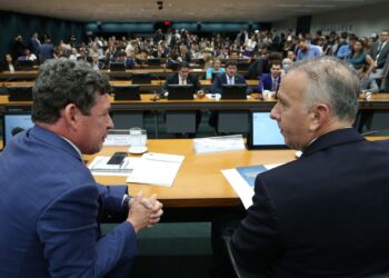 Grupo de trabalho da reforma tributária espera aprovar PEC até junho