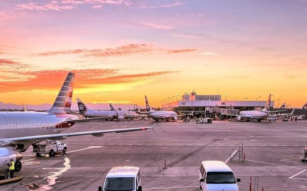 Cliente que teve voo cancelado em razão da pandemia será ressarcido por empresa de turismo