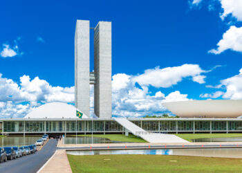 Governo faz acordo para instalação de comissões de 4 MPs