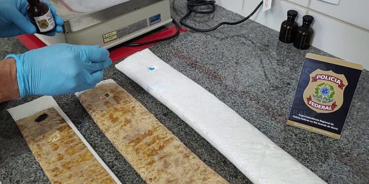 ­­­­­­­­­PF prende homem com 4 kg de cocaína no aeroporto de Natal