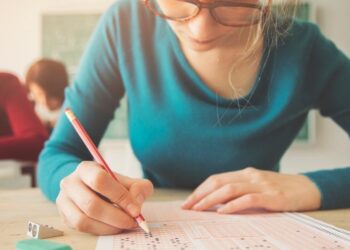 Primeiros concursos públicos federais serão lançados em 10 de abril