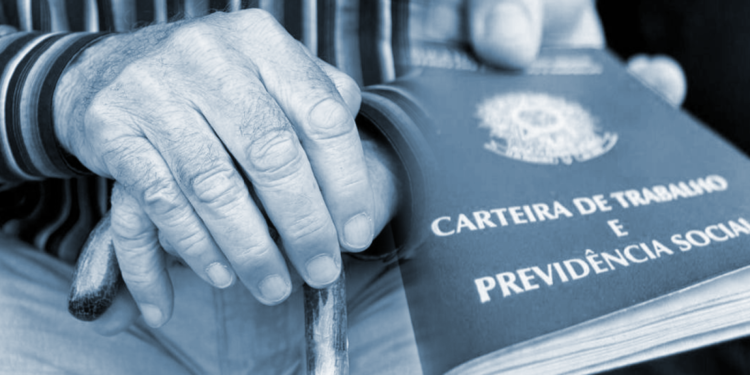 Aposentadoria: Constituição não autoriza equiparação com ativos