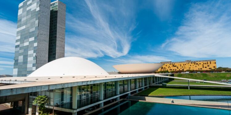 Congresso marca instalação de quatro comissões mistas para analisar MPs editadas neste ano