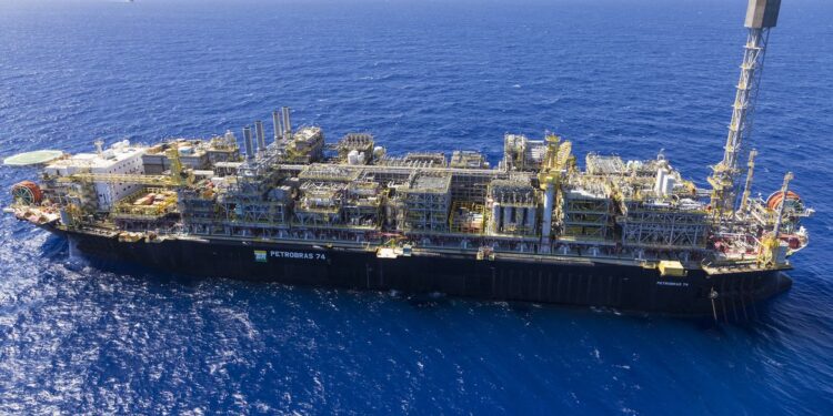 Governo vai propor nova política de preços para a Petrobras