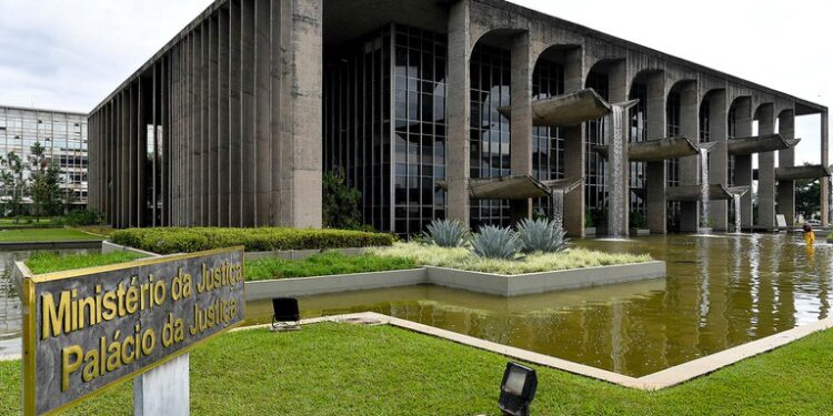 MJ identifica R$ 2,4 bi não utilizados em segurança