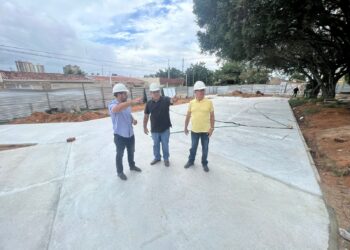 Obra da praça Matriz de Candelária alcança 30% do cronograma de serviços