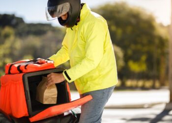 Presidente do TST propõe regulação de trabalho por aplicativos com base na realidade brasileira