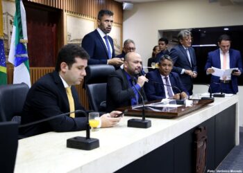 Câmara de Natal aprova LDO 2024, com emendas, em segunda discussão