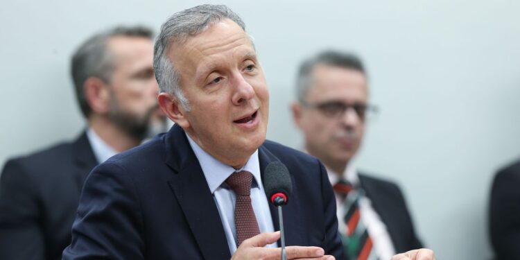 Relator quer votar reforma tributária na Câmara no início de julho