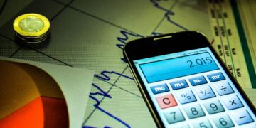 Serviços crescem 0,9% em maio, após queda em abril