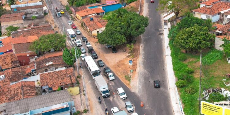 Trânsito na avenida Felizardo Moura será interditado neste domingo (30)