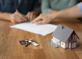 Reajuste do aluguel 2023: IGP-M cai 0,72% e contratos de Agosto não terão aumento