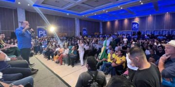 Metas eleitorais e expectativas sobre quem fica ou sai do partido marcam posse de Rogério Marinho como presidente do PL/RN