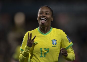 Brasil faz 4 a 0 no Panamá em estreia na Copa do Mundo Feminina de Futebol