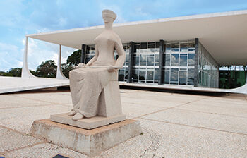 Despesas com inativos e IRRF devem ser incluídas no limite de gastos dos estados com pessoal, decide STF