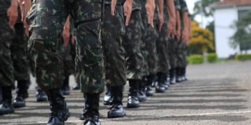 Senado envia ao Executivo sugestão de cidadão pelo fim da pensão de filho e filha de militar