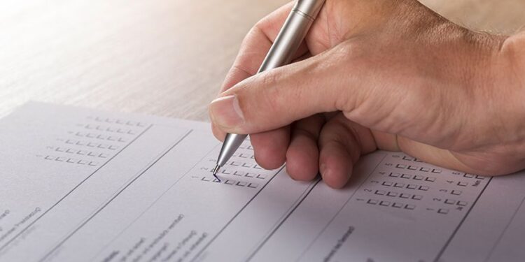 Estados e municípios em recuperação fiscal são autorizados pelo STF a realizarem concursos