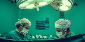 Governo do Estado vai ter que custear cirurgia de reconstrução facial para homem atingido por tiro