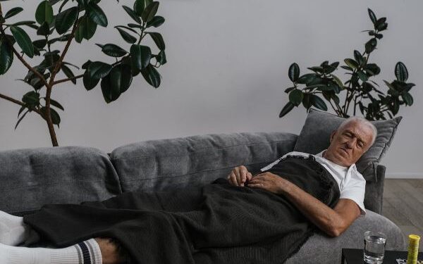 Justiça determina realização de procedimento e exame para diagnóstico em idoso