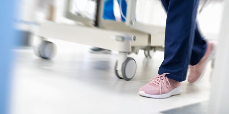 MPRN atua em situação de acúmulo de pacientes no Hospital Walfredo Gurgel