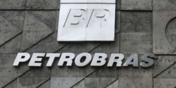 Produção de petróleo no pré-sal tem novo recorde trimestral