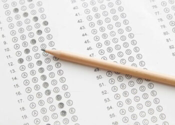 28 concursos abrem inscrições para 1.555 vagas nesta semana