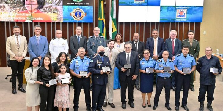 Assembleia Legislativa presta homenagem aos 32 anos da Guarda Municipal de Natal
