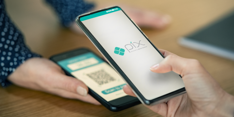 Pagamentos no crédito poderão ser feitos via Pix, segundo BC