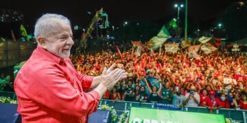 Lula vai destacar obras do PAC para o RN em passagem hoje pelo Estado