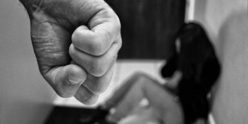 Permissão da vítima para aproximação do réu afasta violação de medida protetiva da Lei Maria da Penha