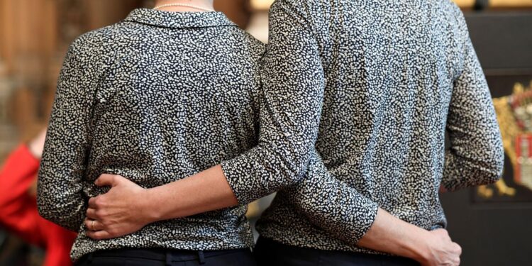 Comissão da Câmara pode votar hoje PL que proíbe união homoafetiva