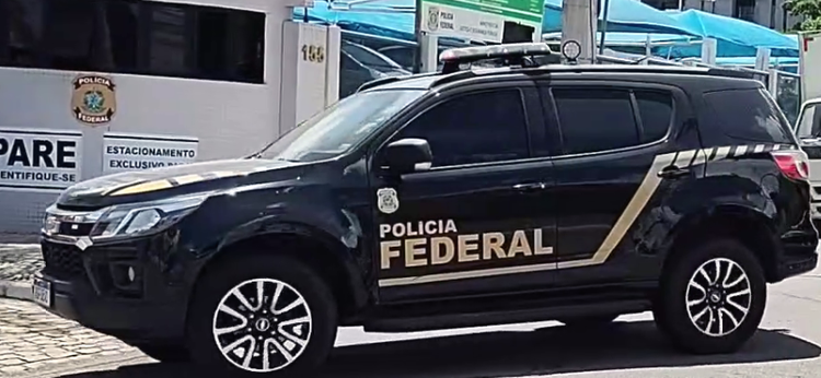PF prende casal por roubos em Natal/RN