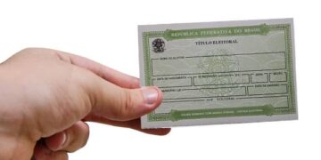 Eleitor tem oito meses para regularizar ou tirar a 1ª via do título